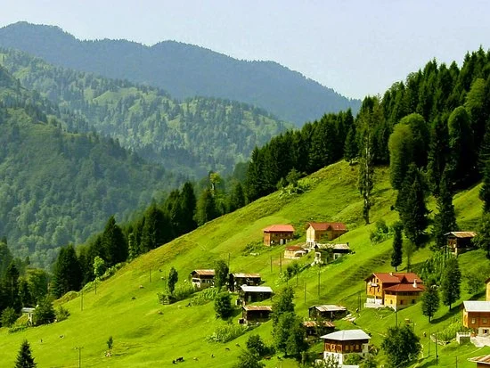 Çamlıhemşin in the valley below Ayder, where the steep climb begins